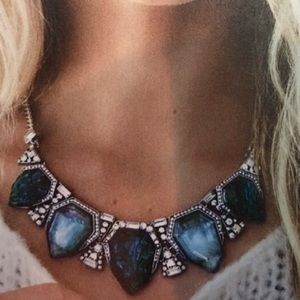 ⬇️$25 Chloe + Isabel Northern Lights Abalone